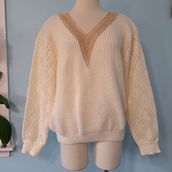 Noracoara Contrast Guipure Lace Drop Shoulder Sweater Biege Size XXL NWT - Picture 13 of 13